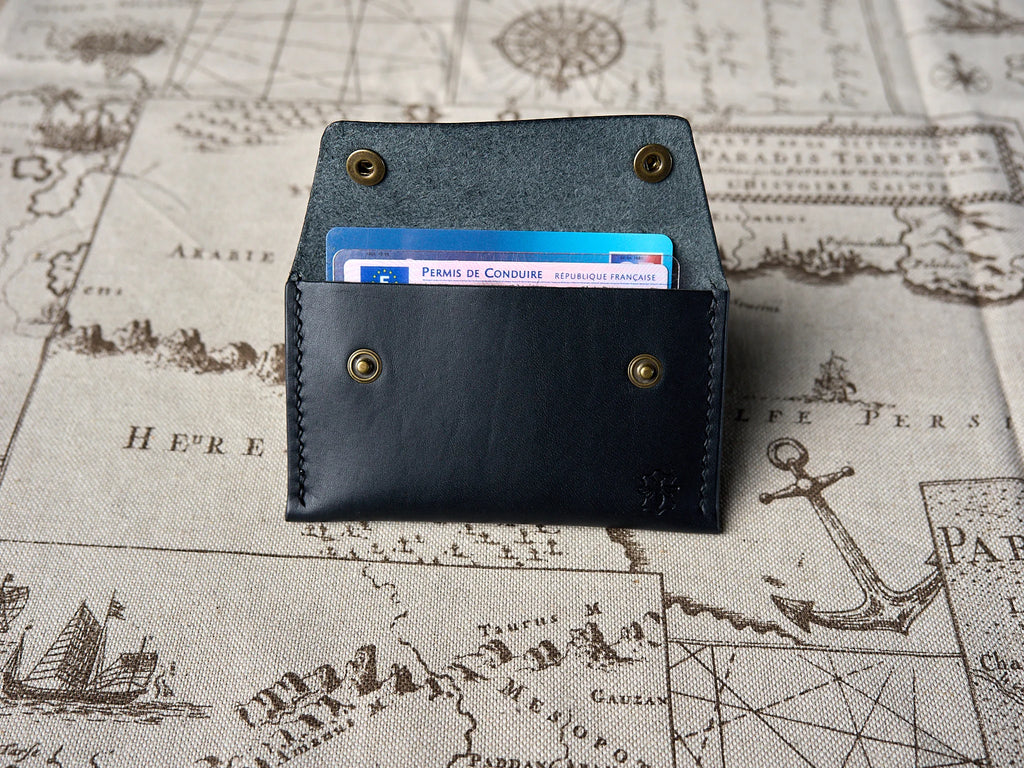 Porte-cartes noir en cuir véritable, élégant et discret
